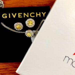 Necklace and earrings